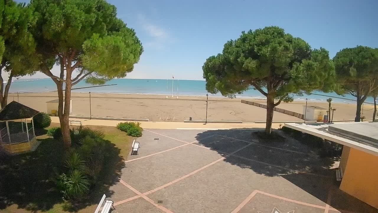 Ingresso Spiaggia Grado | Vista in Diretta sul Mare