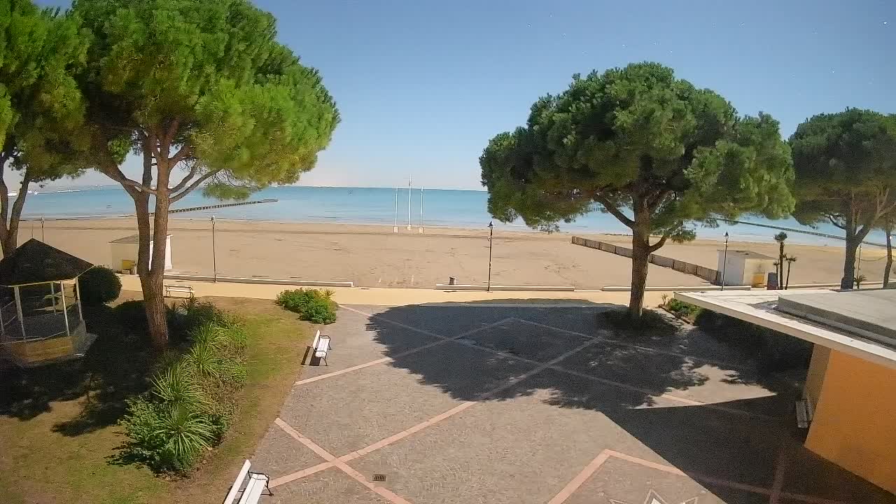 Ingresso Spiaggia Grado | Vista in Diretta sul Mare