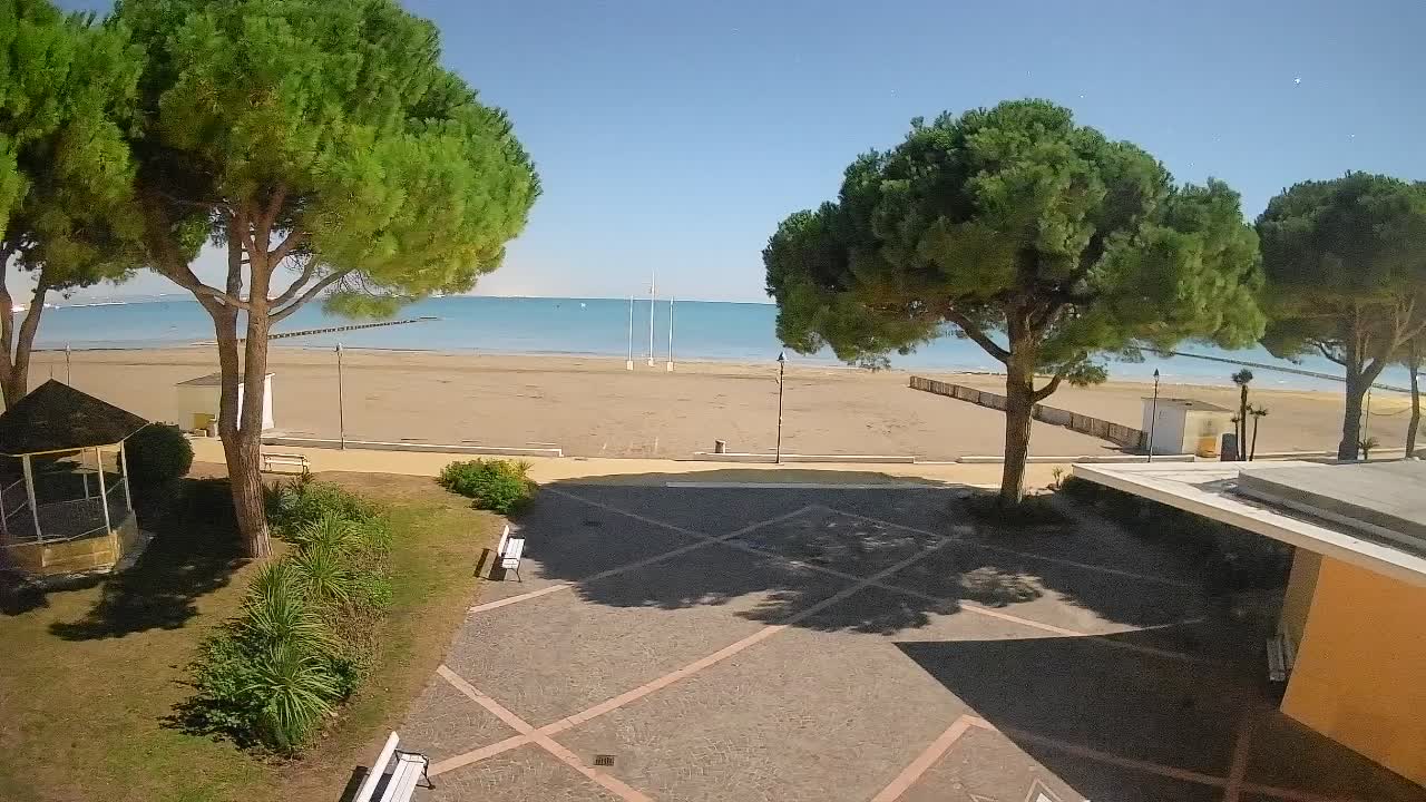 Ingresso Spiaggia Grado | Vista in Diretta sul Mare