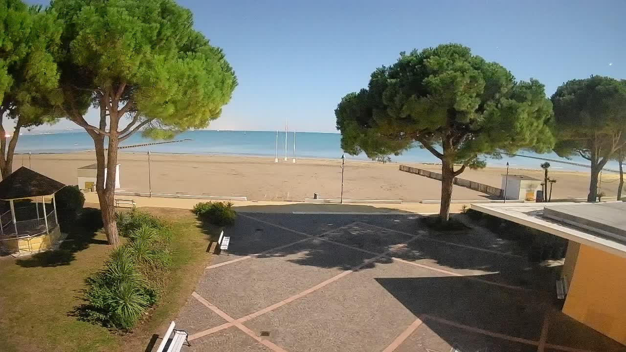Grado Beach Entrance – Live Webcam