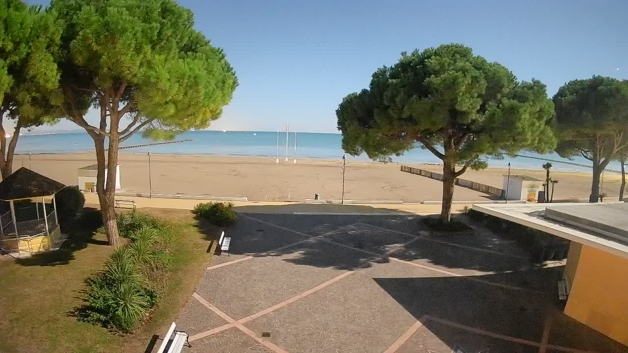 Ingresso Spiaggia Grado | Vista in Diretta sul Mare