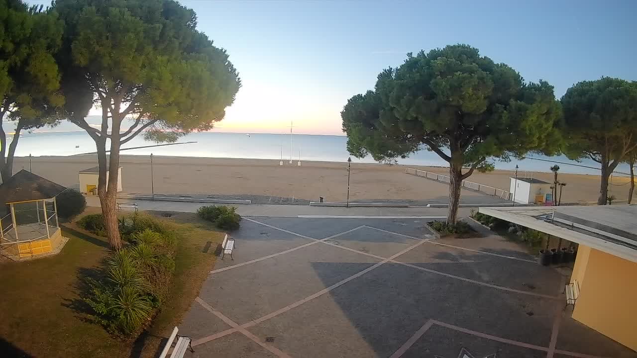Entrada Playa Grado | Vista en Vivo de la Costa