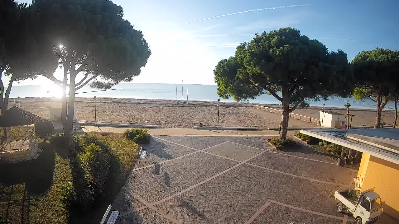 Ingresso Spiaggia Grado | Vista in Diretta sul Mare