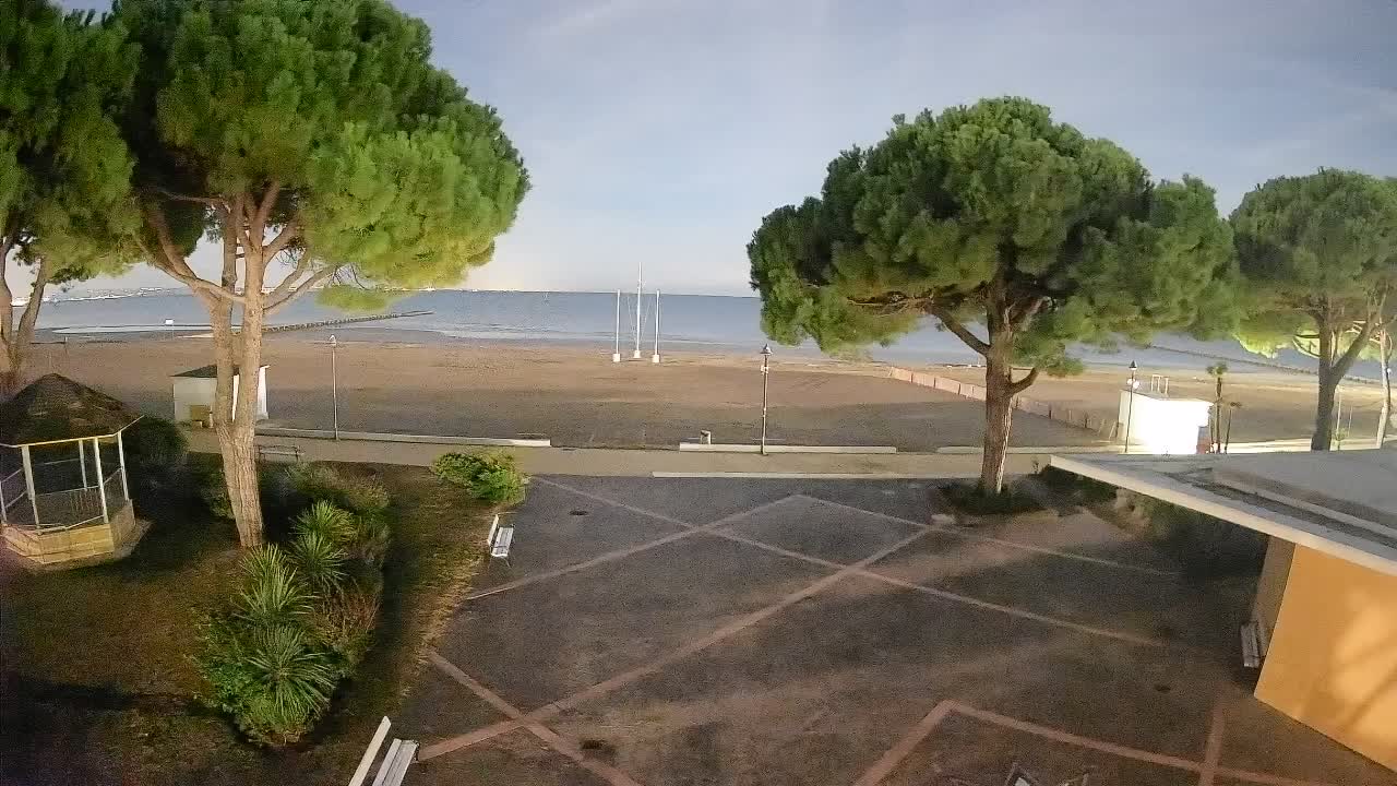 Ingresso Spiaggia Grado | Vista in Diretta sul Mare