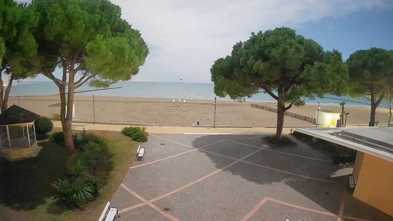 Spletna kamera Gradež (Grado) – Vhod na plažo