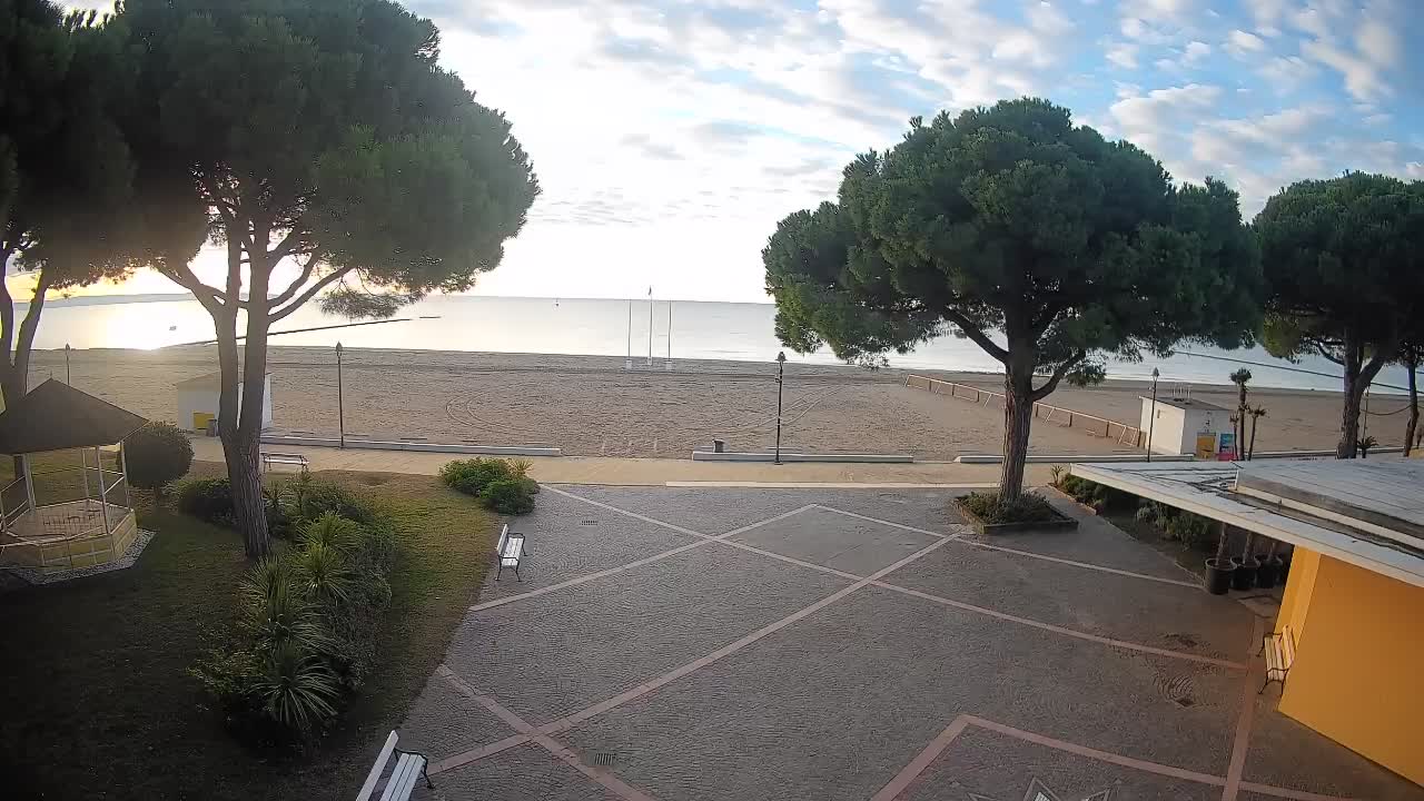 Spletna kamera Gradež (Grado) – Vhod na plažo