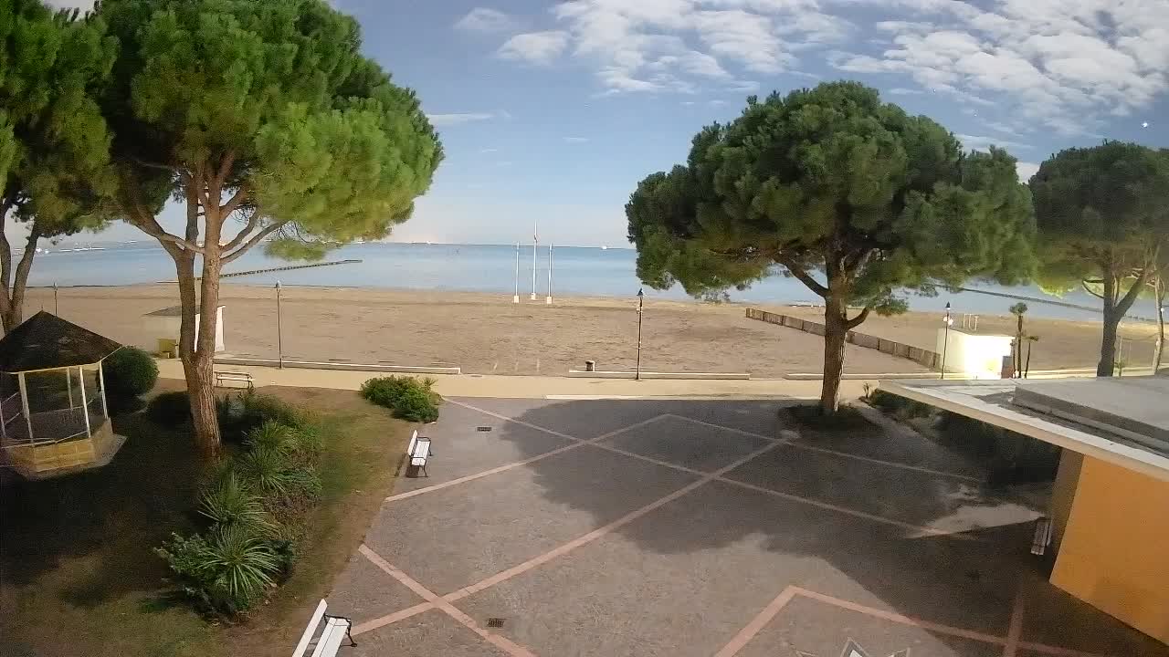 Spletna kamera Gradež (Grado) – Vhod na plažo