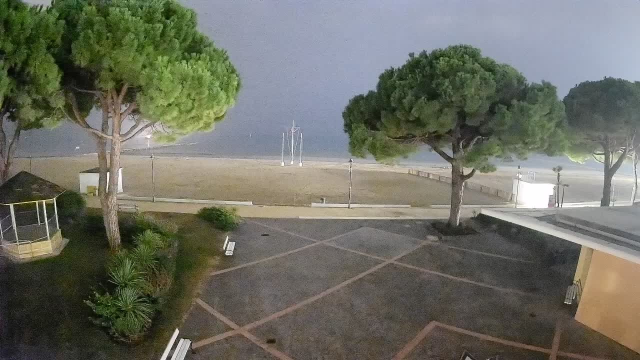 Spletna kamera Gradež (Grado) – Vhod na plažo