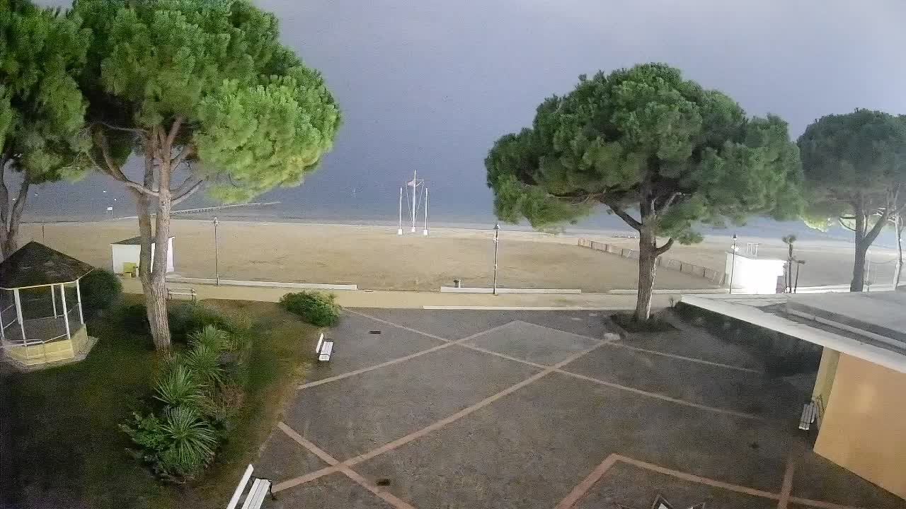 Spletna kamera Gradež (Grado) – Vhod na plažo