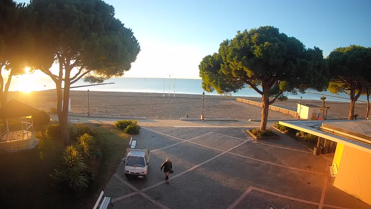 Grado Beach Entrance – Live Webcam