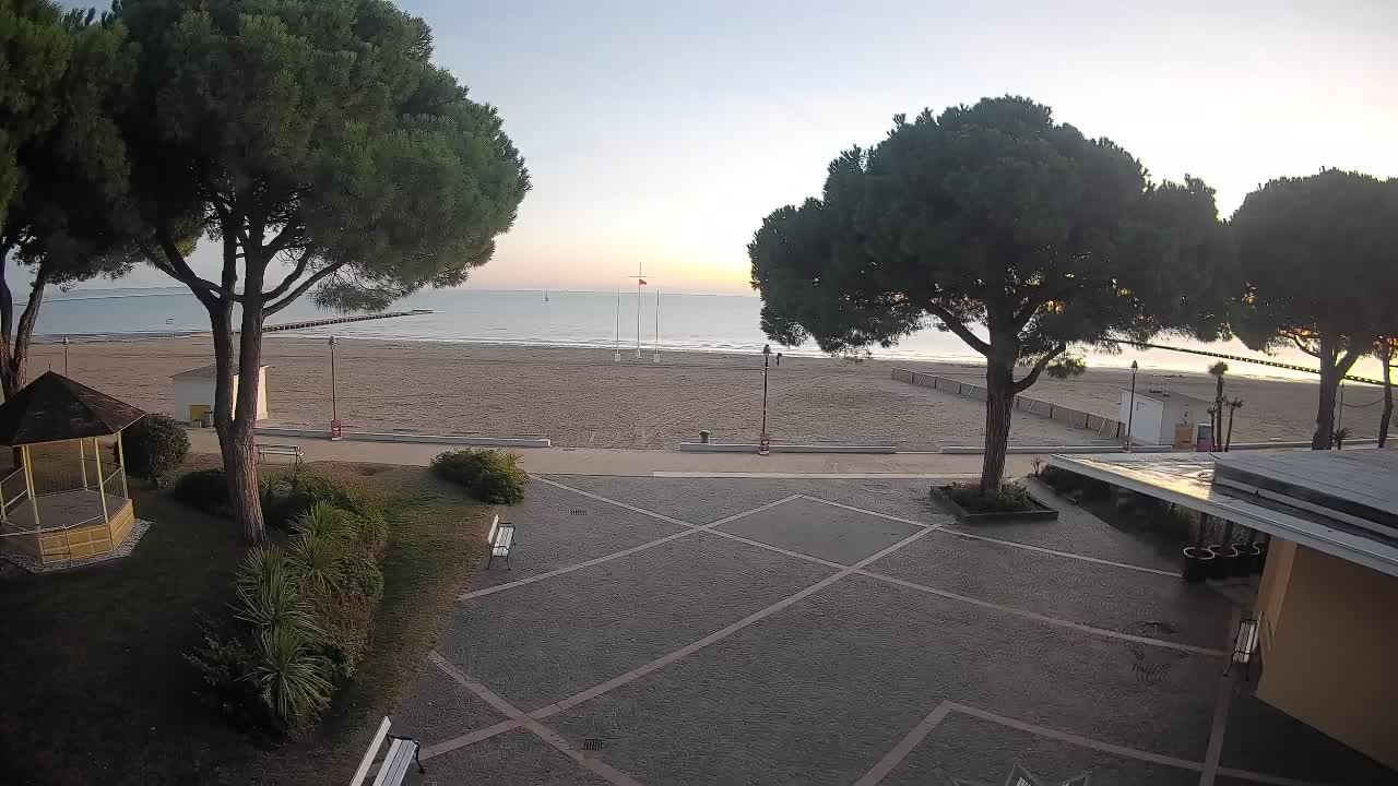 Grado Beach Entrance – Live Webcam