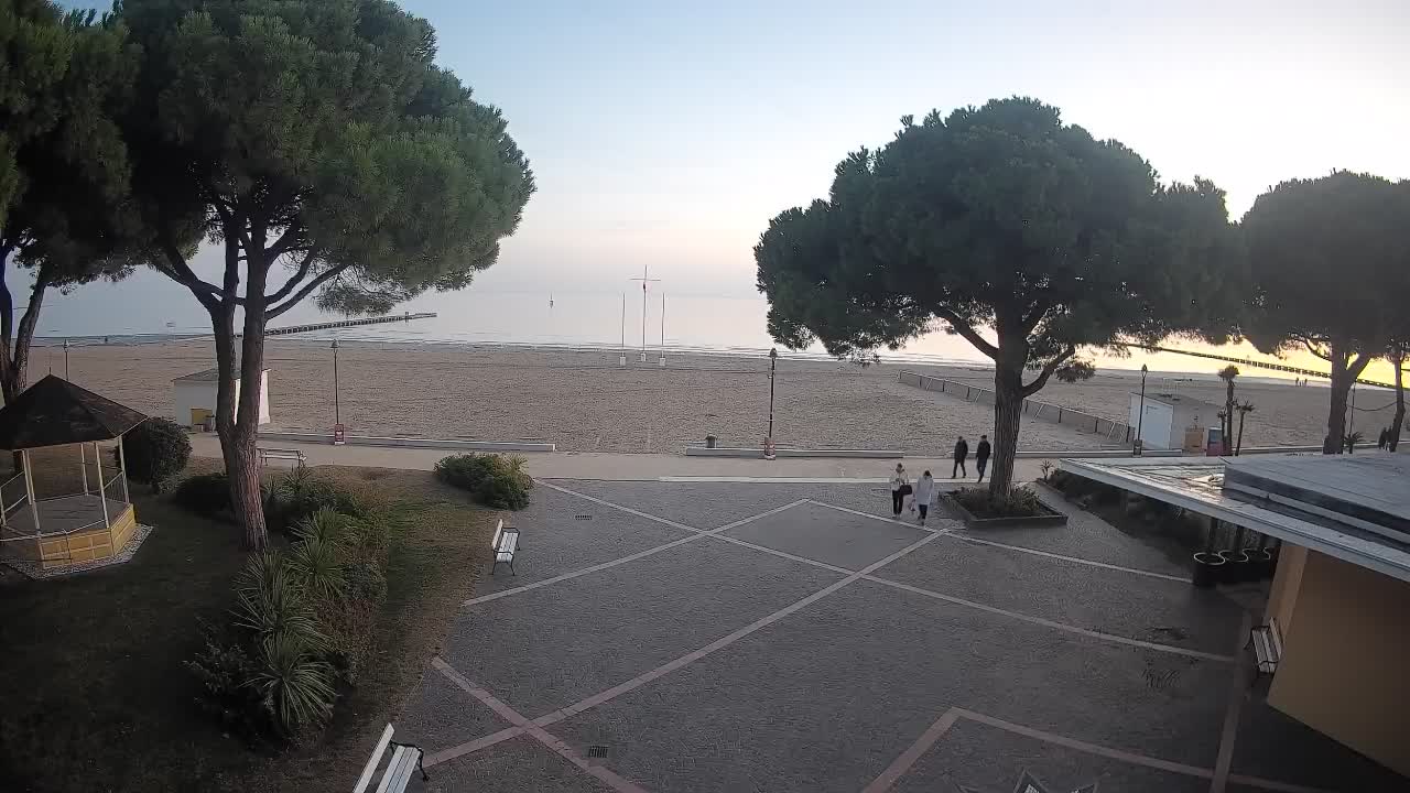 Grado Beach Entrance – Live Webcam