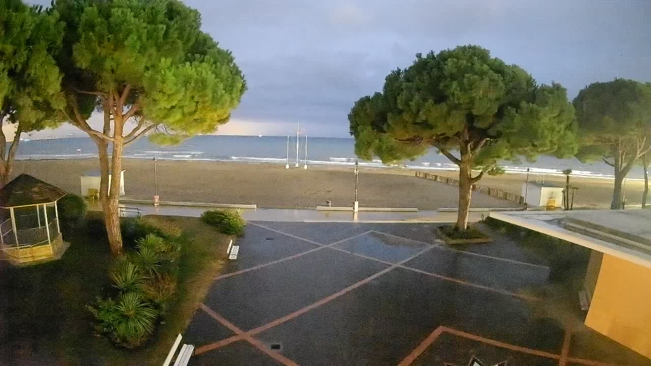 Spletna kamera Gradež (Grado) – Vhod na plažo