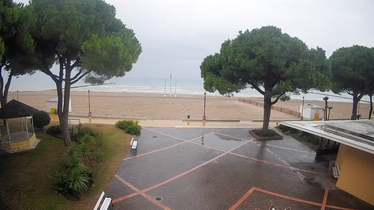 Grado Beach Entrance – Live Webcam