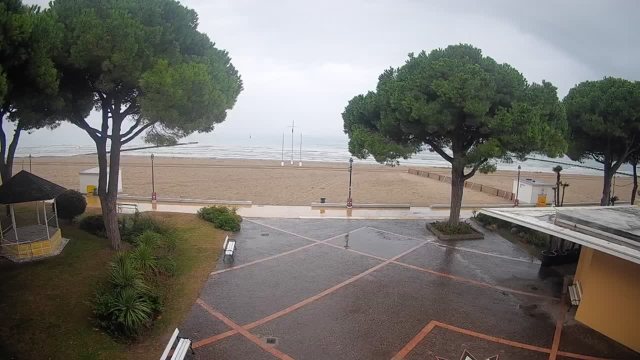 Grado Beach Entrance – Live Webcam