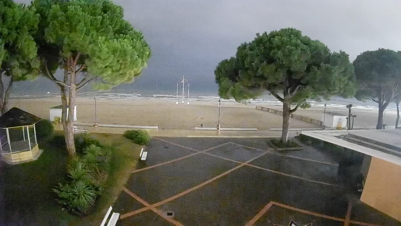 Ingresso Spiaggia Grado | Vista in Diretta sul Mare