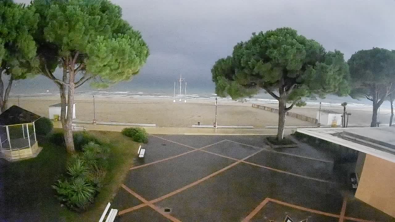 Ingresso Spiaggia Grado | Vista in Diretta sul Mare