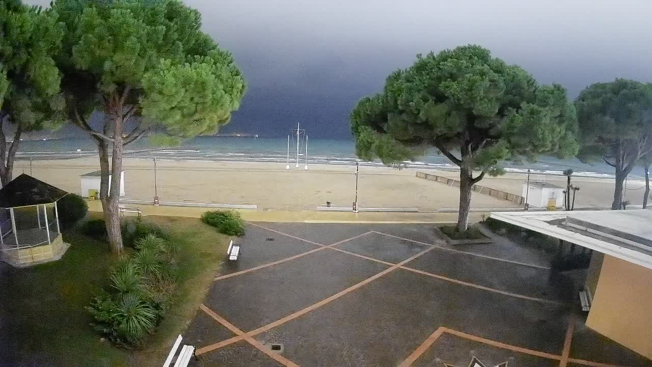 Spletna kamera Gradež (Grado) – Vhod na plažo