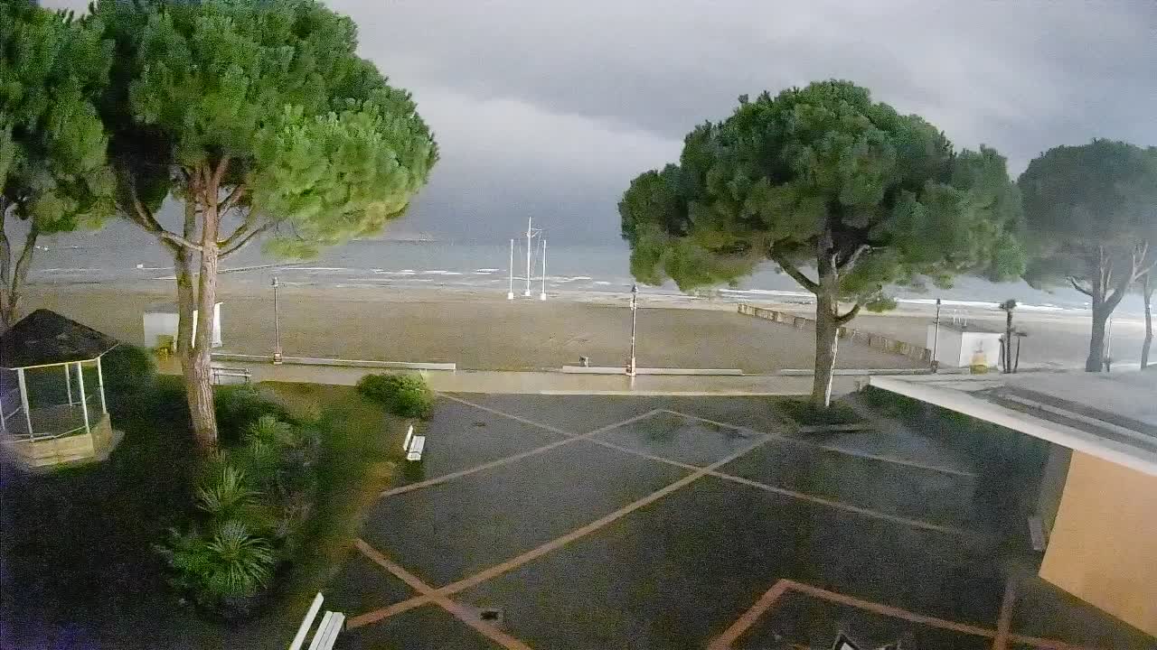 Ingresso Spiaggia Grado | Vista in Diretta sul Mare