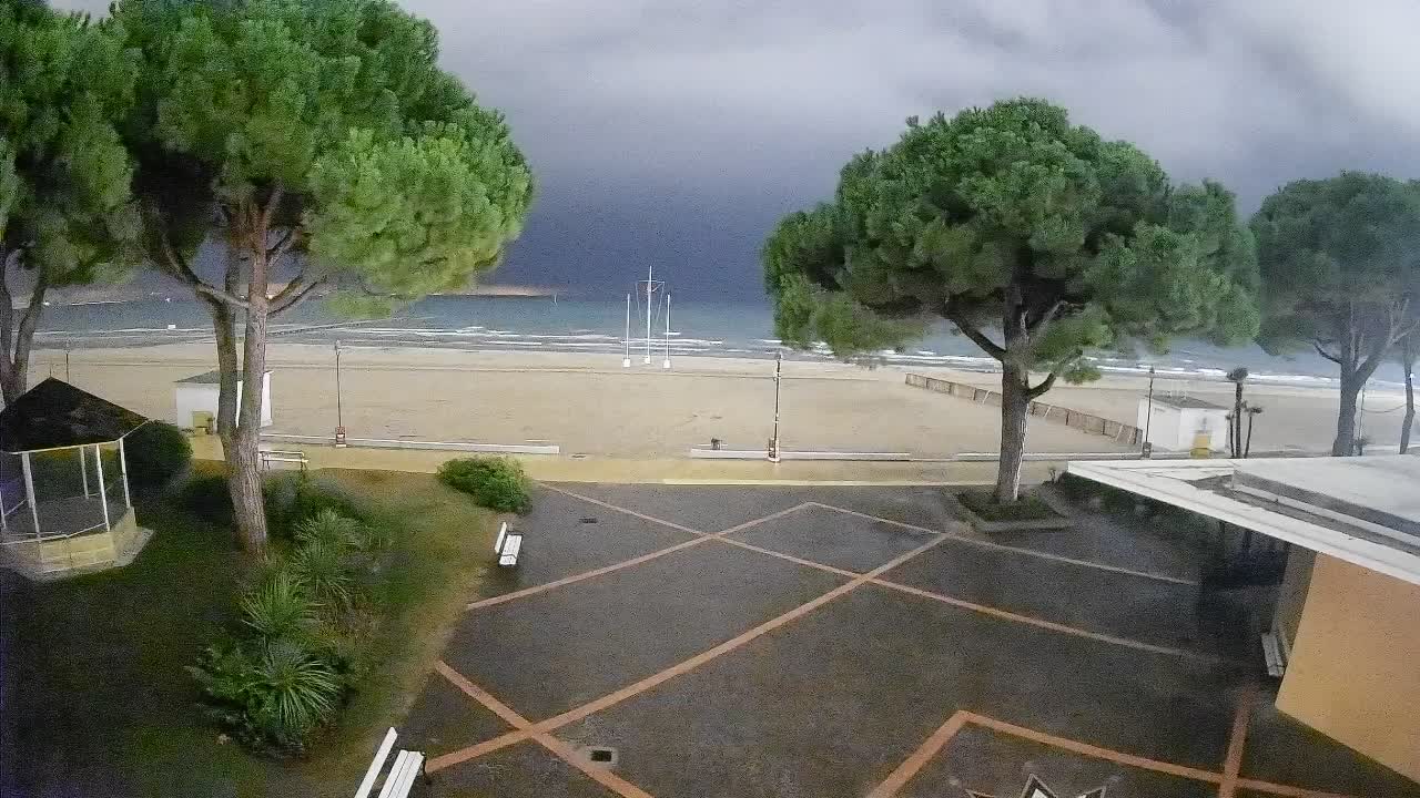 Ingresso Spiaggia Grado | Vista in Diretta sul Mare