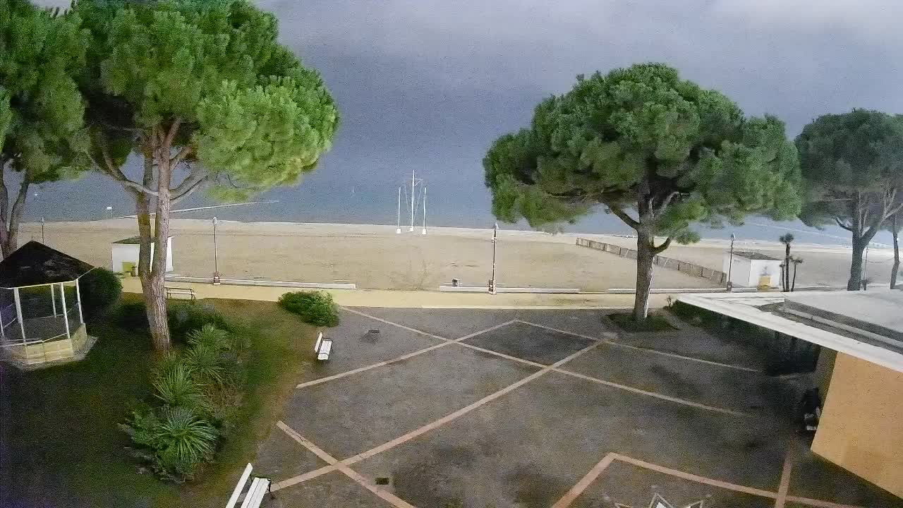 Ingresso Spiaggia Grado | Vista in Diretta sul Mare