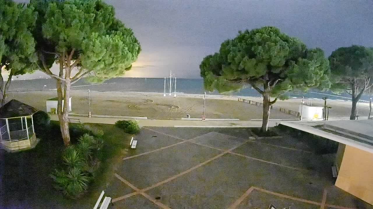 Spletna kamera Gradež (Grado) – Vhod na plažo