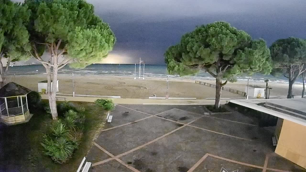 Spletna kamera Gradež (Grado) – Vhod na plažo