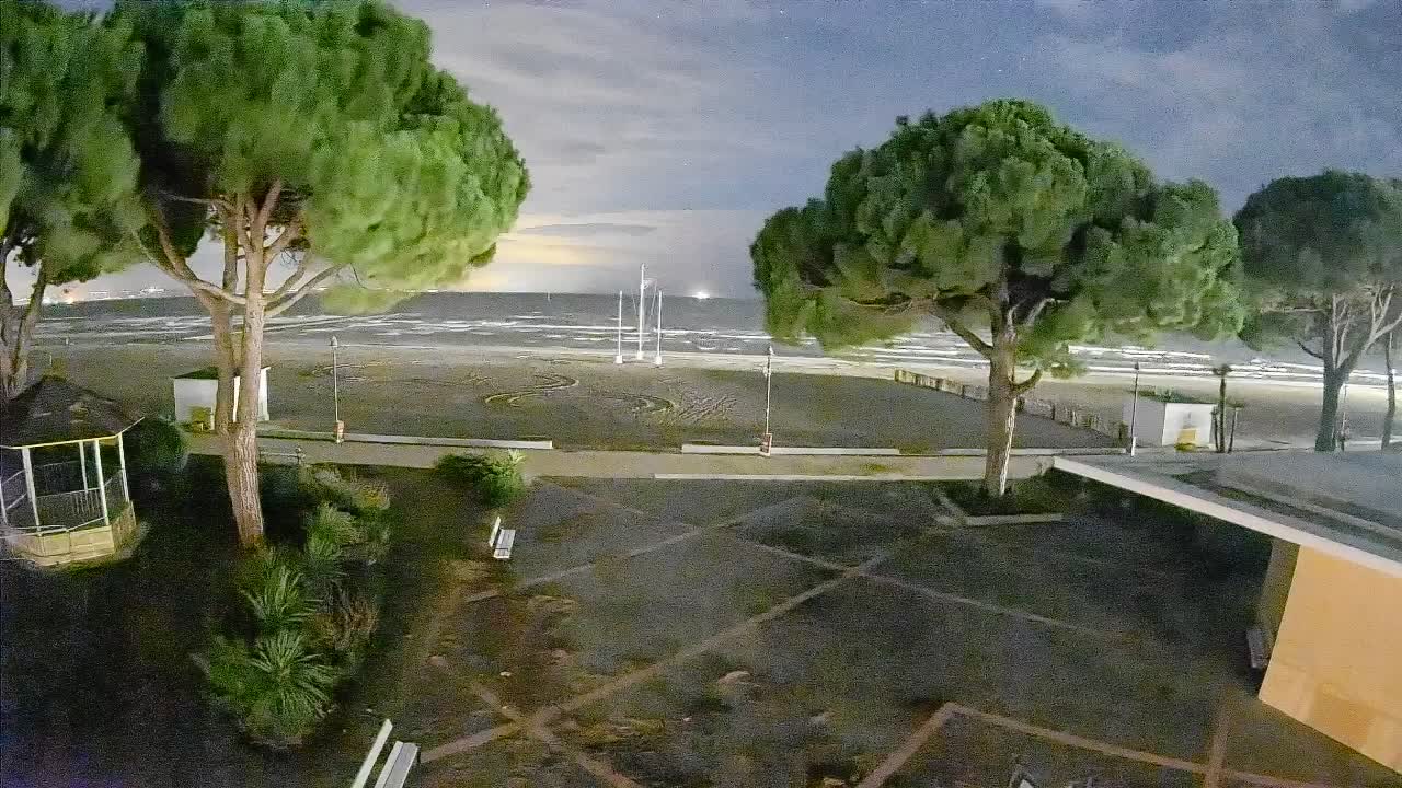 Spletna kamera Gradež (Grado) – Vhod na plažo