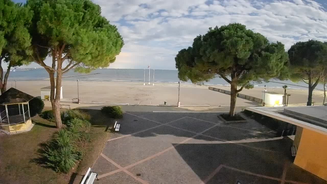 Grado Beach Entrance – Live Webcam
