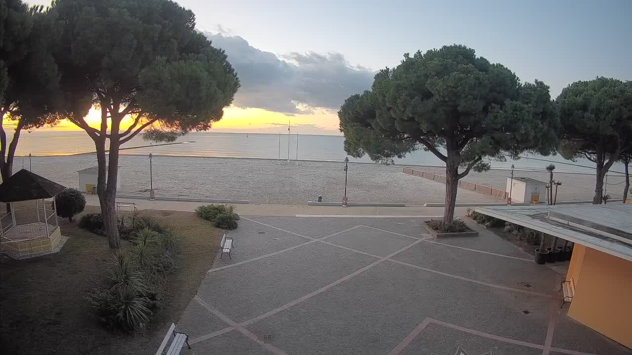 Spletna kamera Gradež (Grado) – Vhod na plažo