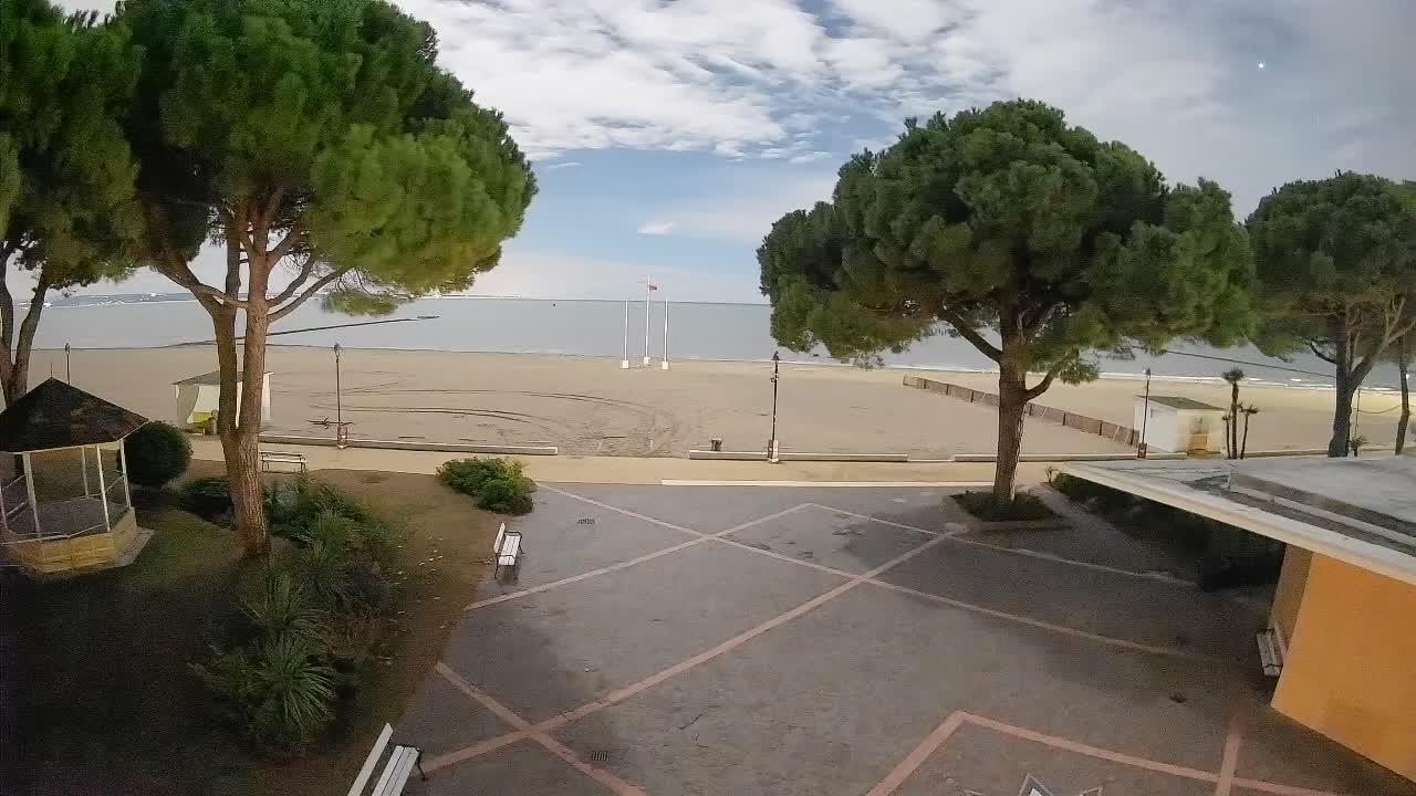 Spletna kamera Gradež (Grado) – Vhod na plažo