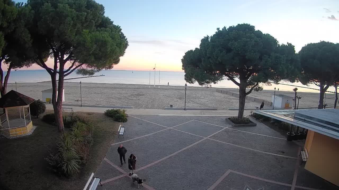 Grado Beach Entrance – Live Webcam
