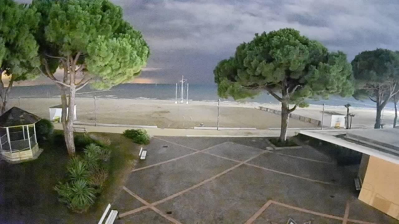 Web kamera Grado – Ulaz na plažu (Lido di Grado)