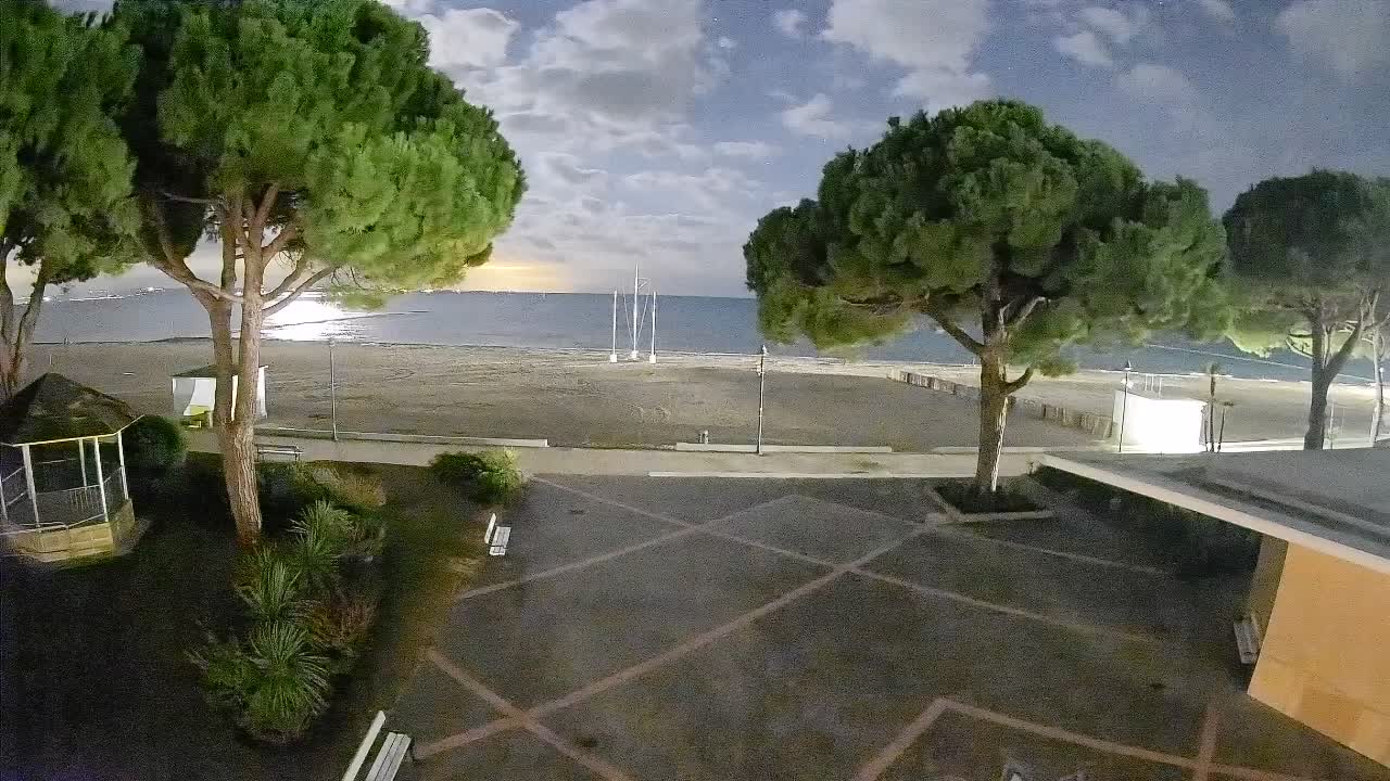 Grado Beach Entrance – Live Webcam