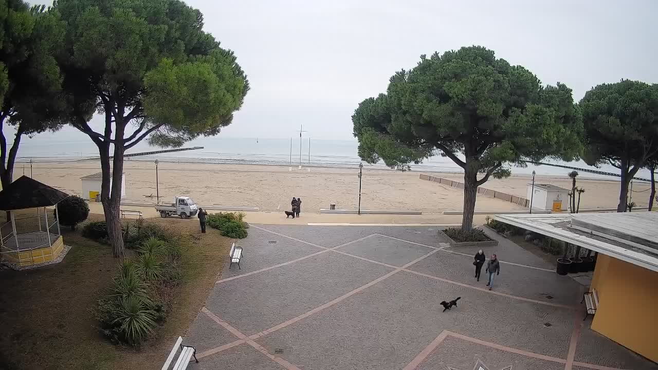 Grado Beach Entrance – Live Webcam