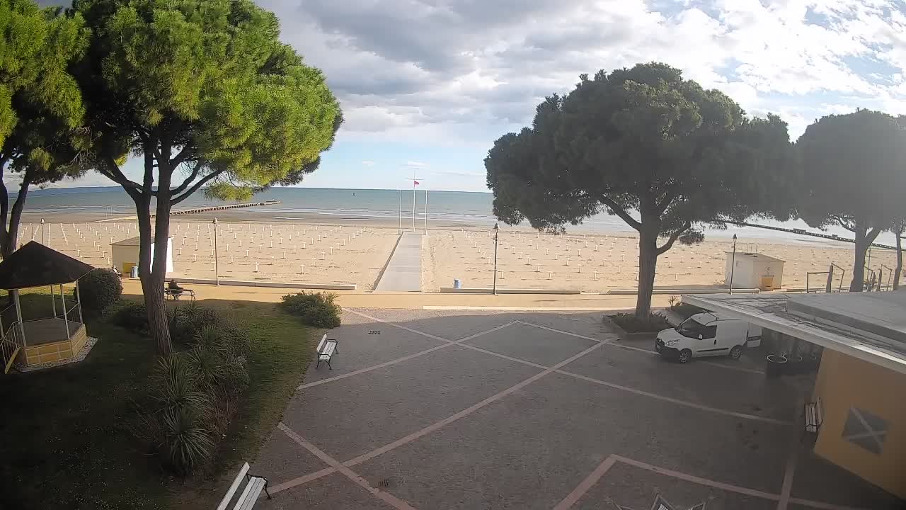 Grado Beach Entrance – Live Webcam