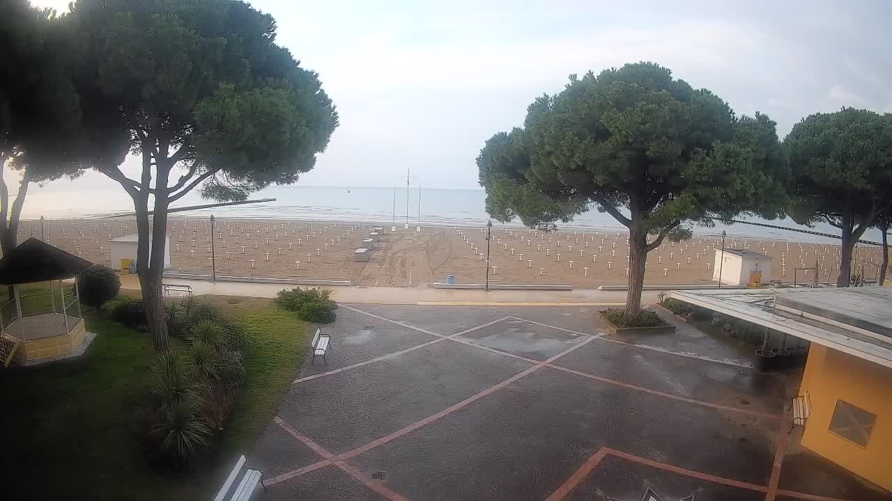 Grado Beach Entrance – Live Webcam