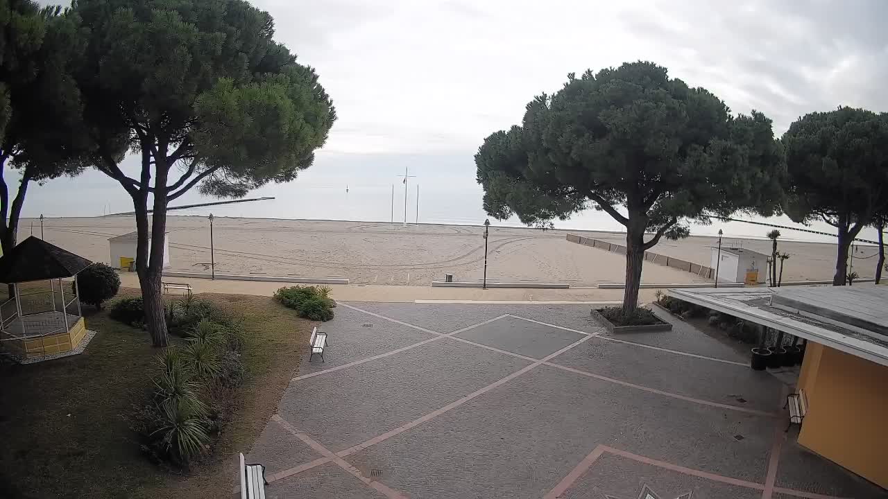 Grado Beach Entrance – Live Webcam