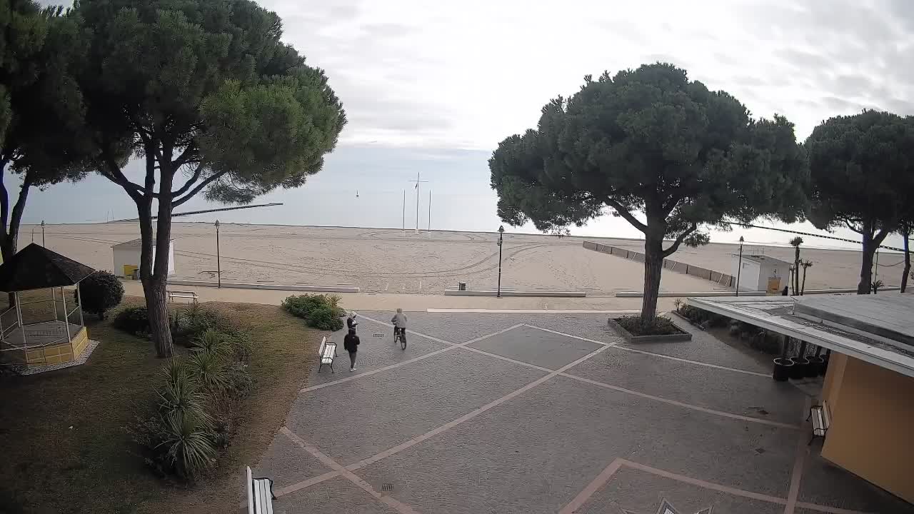 Grado Beach Entrance – Live Webcam