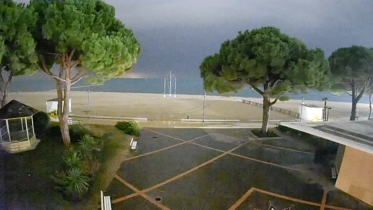 Spletna kamera Gradež (Grado) – Vhod na plažo