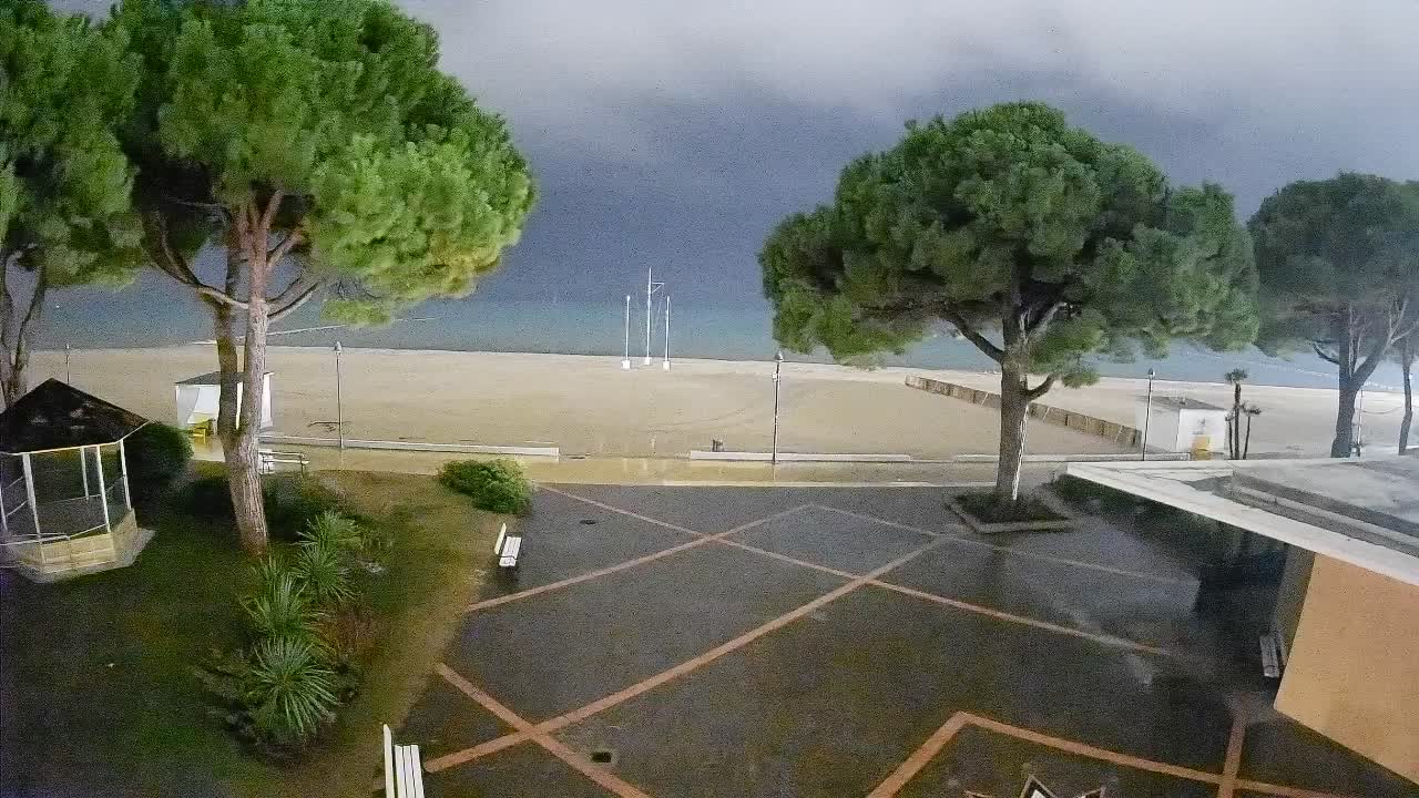 Spletna kamera Gradež (Grado) – Vhod na plažo