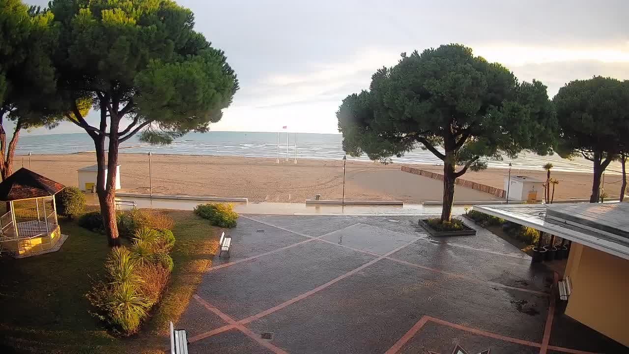 Spletna kamera Gradež (Grado) – Vhod na plažo