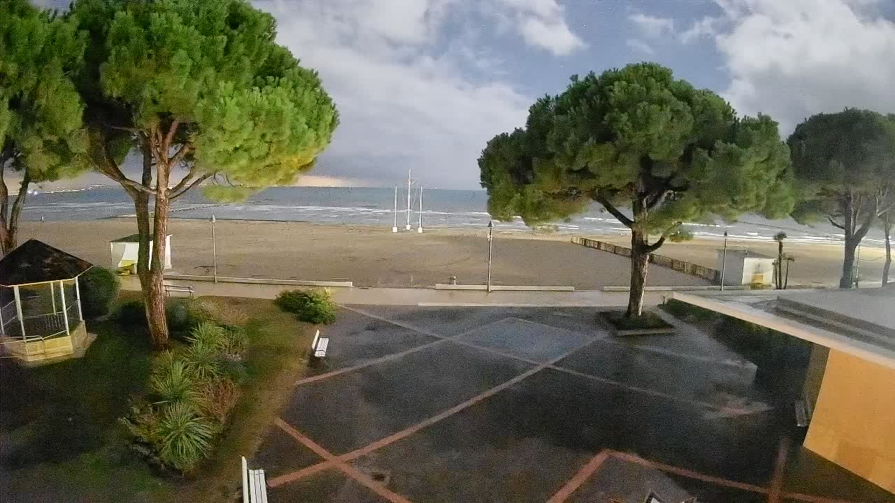 Grado Beach Entrance – Live Webcam
