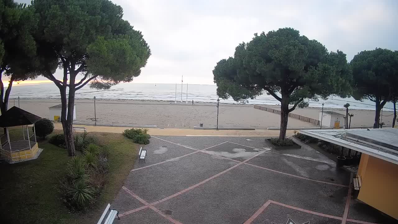 Grado Beach Entrance – Live Webcam