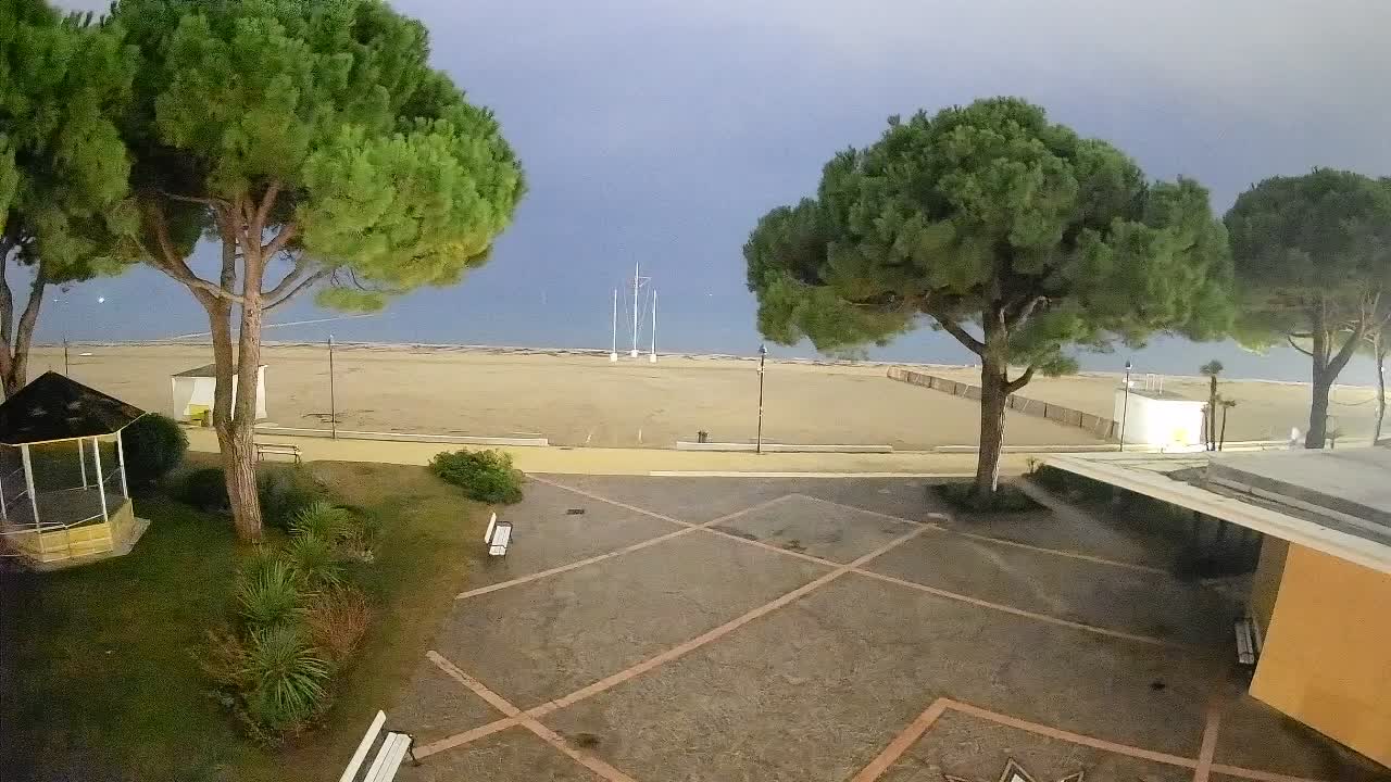 Spletna kamera Gradež (Grado) – Vhod na plažo