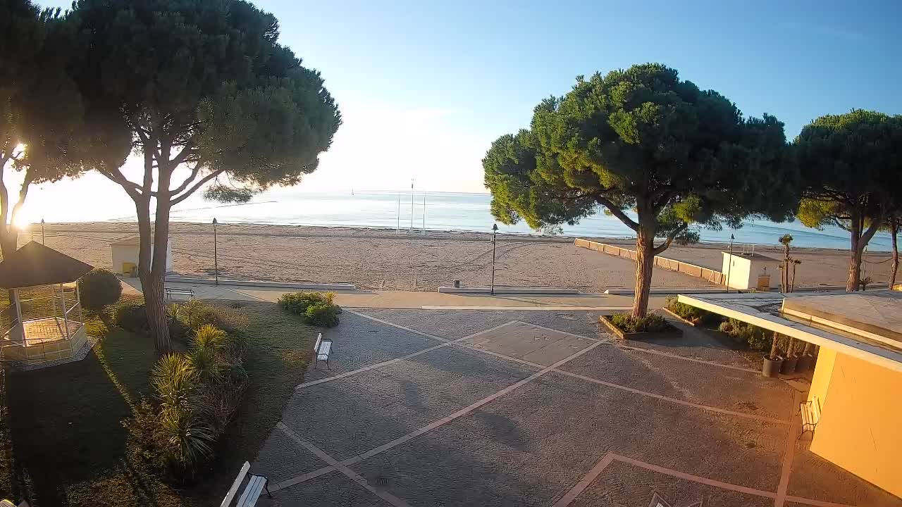 Spletna kamera Gradež (Grado) – Vhod na plažo
