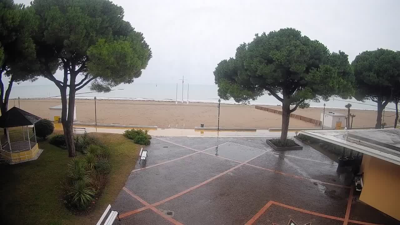 Grado Beach Entrance – Live Webcam