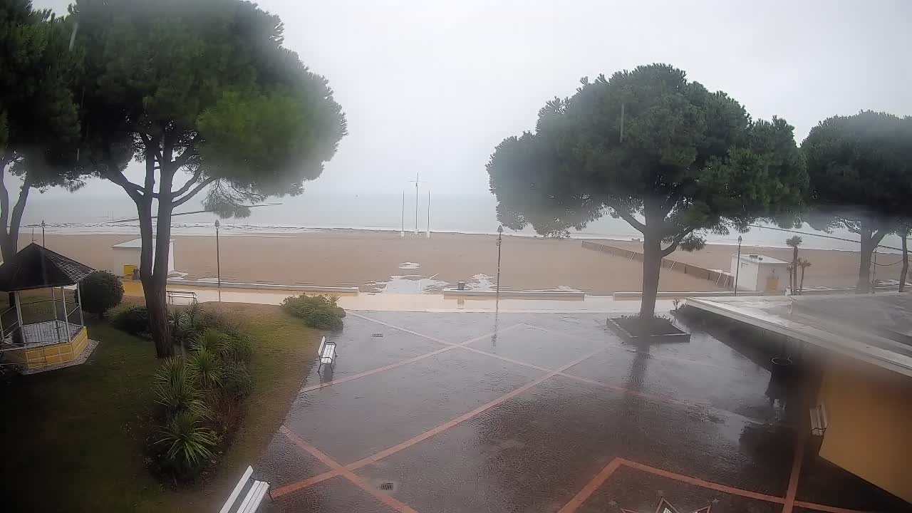 Spletna kamera Gradež (Grado) – Vhod na plažo