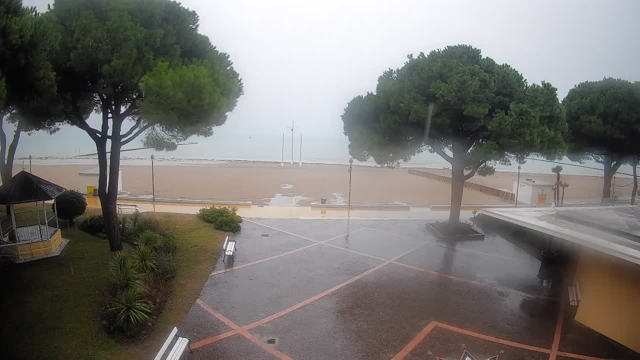 Grado Beach Entrance – Live Webcam