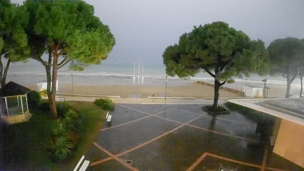 Ingresso Spiaggia Grado | Vista in Diretta sul Mare